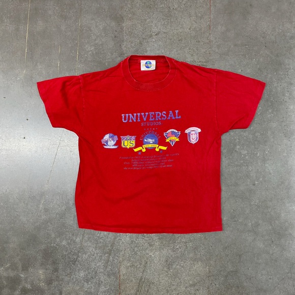 Universal Studio Other - VTG Universal Studios Red Short Sleeve Tee Mens S/M